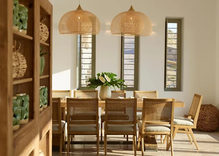 Absolute Paradise Tourlos Villa