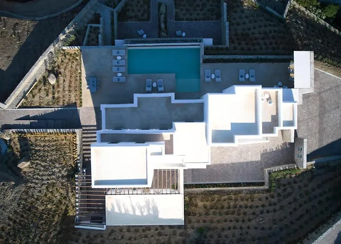 Absolute Paradise Tourlos Villa *