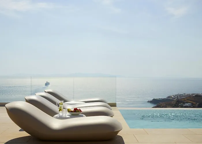 Absolute Paradise Tourlos Villa