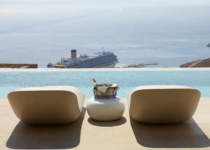 Absolute Paradise Tourlos Villa