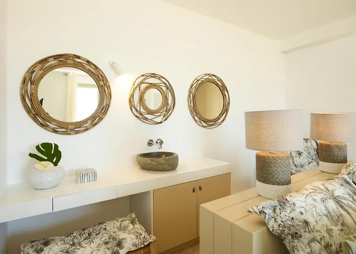 Absolute Paradise Tourlos Villa Mykonos Town